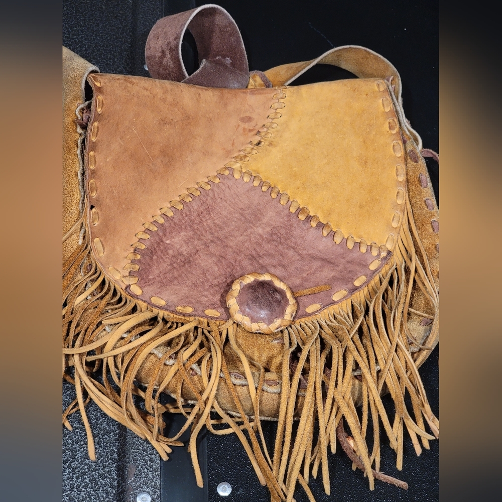 Fringed Handcrafted Leather Crossbody Flower Child/Boho/Free Spirit 70s Vibes